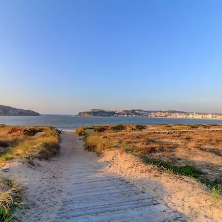 Apartment Pe N'areia Sao Martinho do Porto